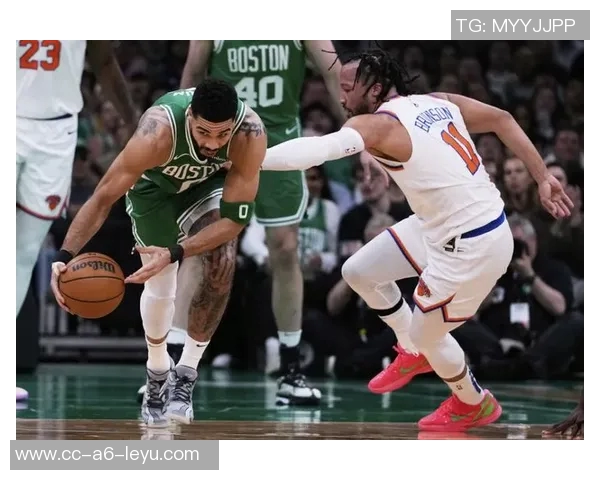 塔图姆战术引领马克西中圈接球迅速突破绝杀国王队